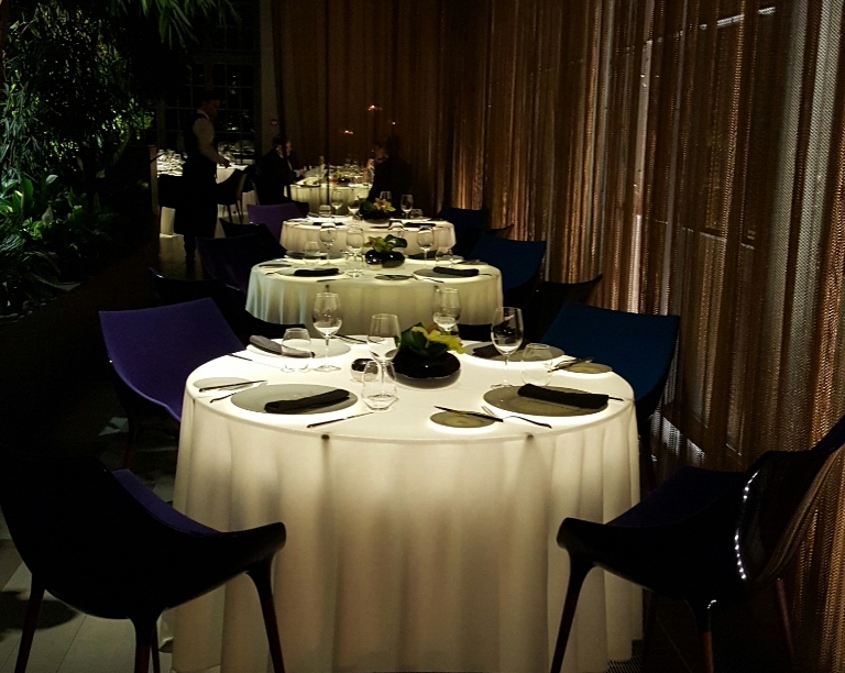 restauracja belvedere stoły