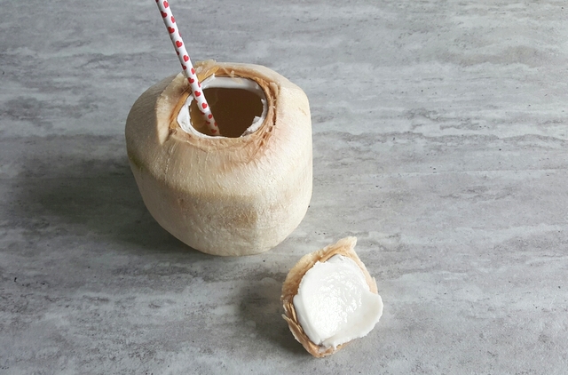 owoce tropikalne kokos