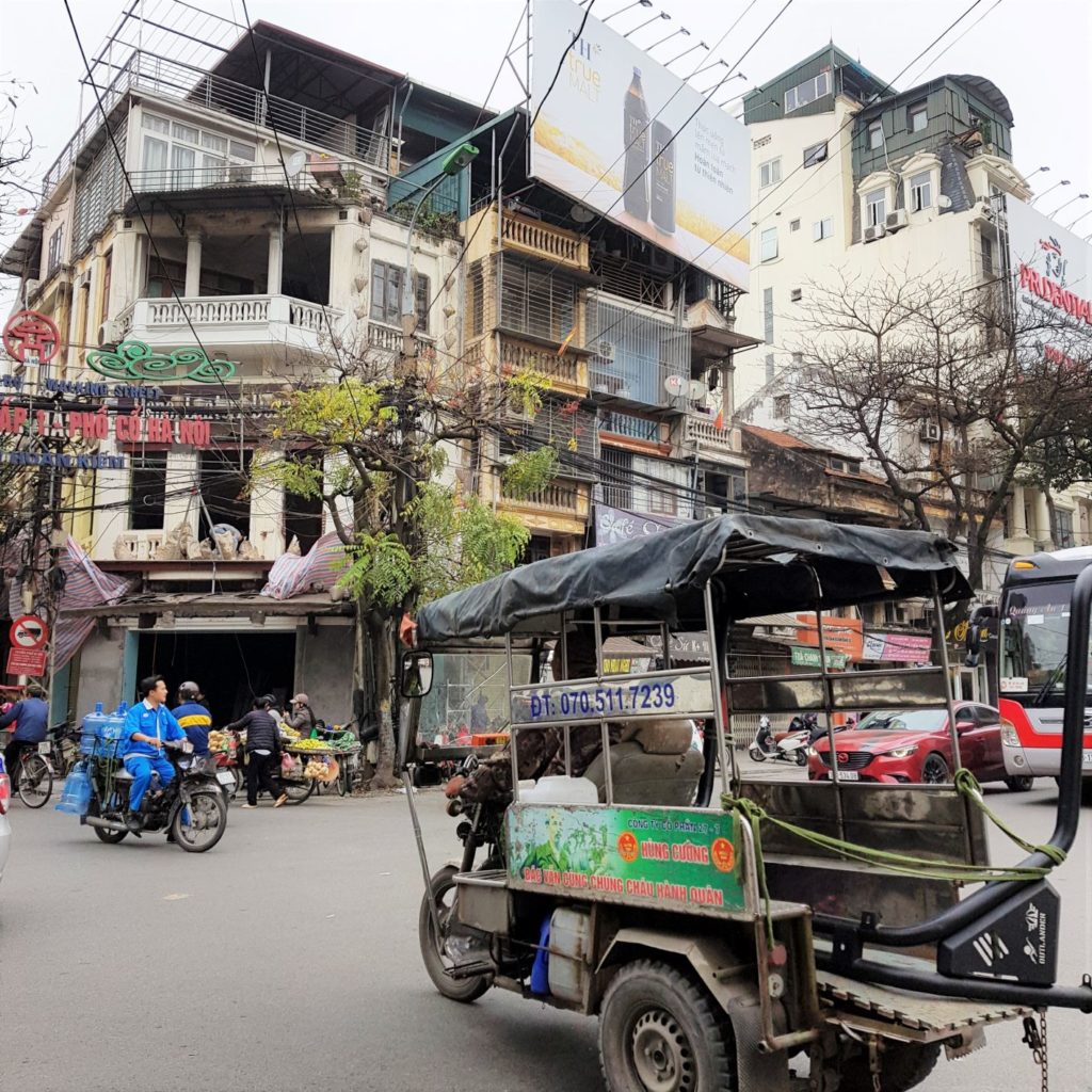 na ulicach Hanoi obowiązują specyficzne zasady ruchu