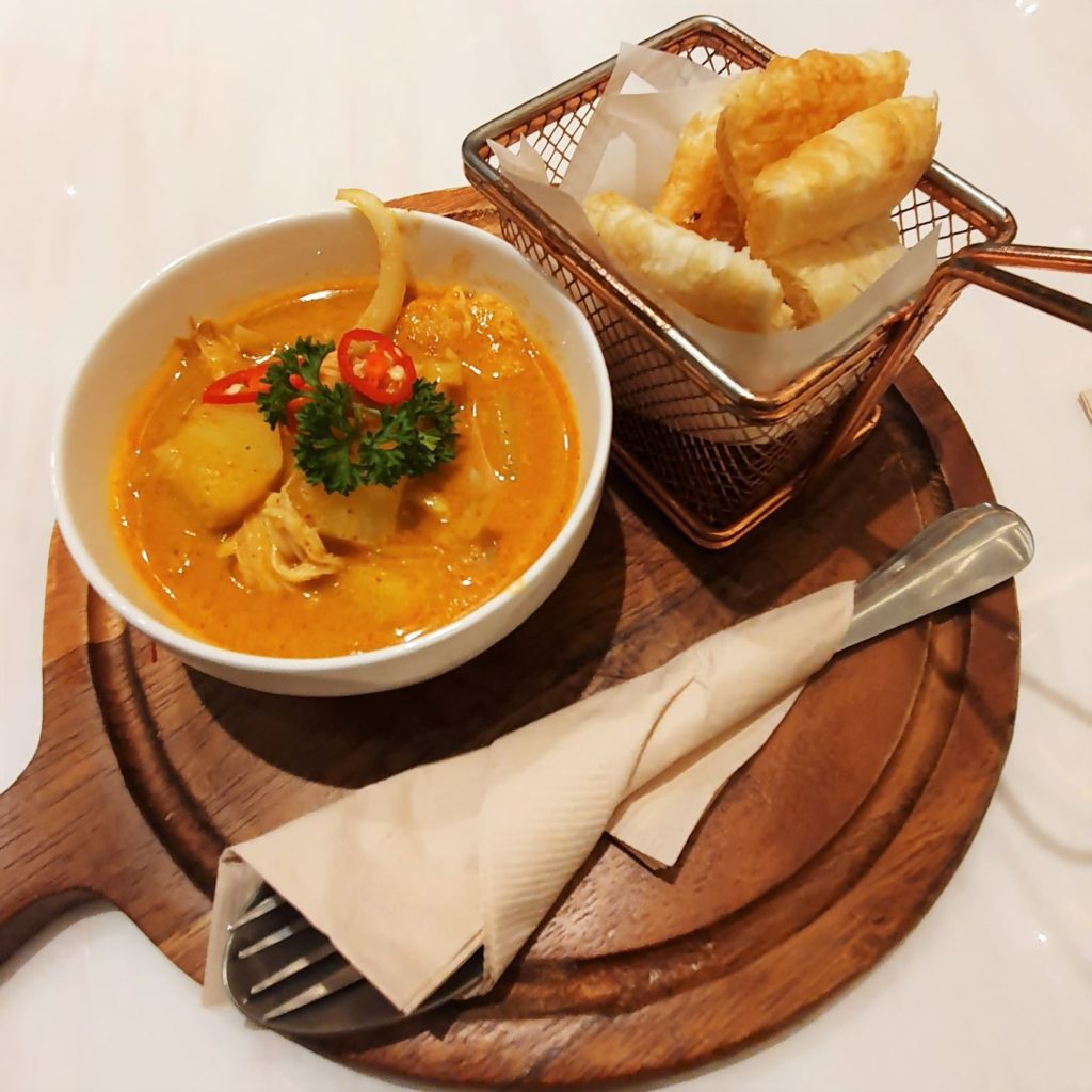 Vegenerie red curry