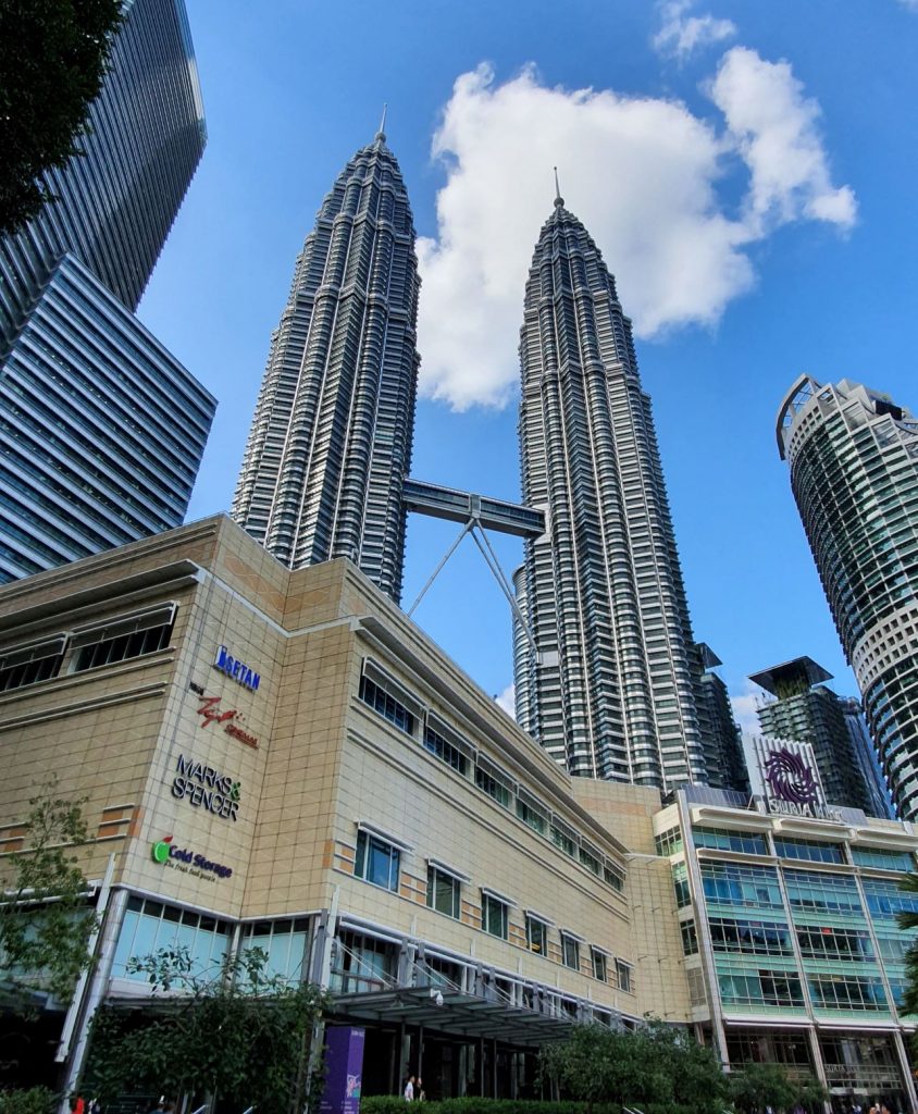 co warto zobaczyć w Kuala Lumpur Petronas Towers